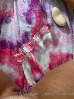 Fit Blonde Bombshell OnlyFans Leaked Free Thumbnail Picture - #UjZMQpAfuX