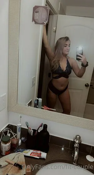 Fit Couple OnlyFans Leaked Free Thumbnail Picture - #gpyyTb61g0