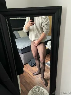 Fit Foot Friend OnlyFans Leaked Free Thumbnail Picture - #g3EagVxEG4