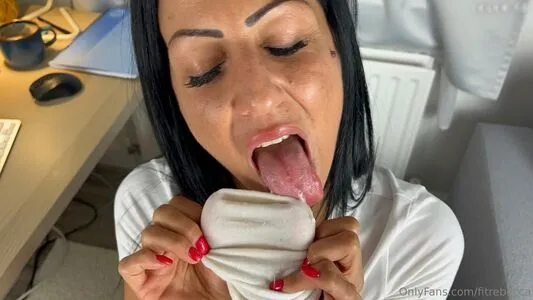Fit Rebecca OnlyFans Leaked Free Thumbnail Picture - #IYPGyjKwCo