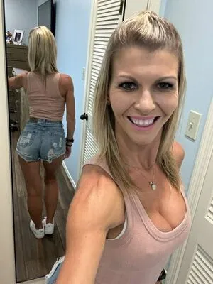 Fit Wife And Mom OnlyFans Leaked Free Thumbnail Picture - #u0g6lJYpbs