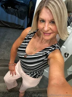 Fitcountryclassy OnlyFans Leaked Free Thumbnail Picture - #1TelG3IbmR