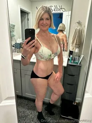 Fitcountryclassy OnlyFans Leaked Free Thumbnail Picture - #snifGoP2NM