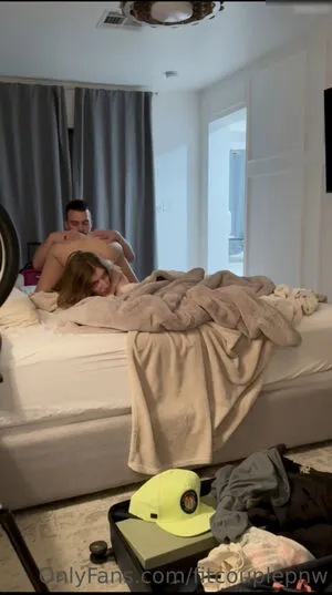 Fitcouplepnw OnlyFans Leaked Free Thumbnail Picture - #UWXFdL1cbx