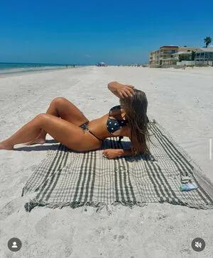 Fitlifewith Em OnlyFans Leaked Free Thumbnail Picture - #pjS5lqXRPK