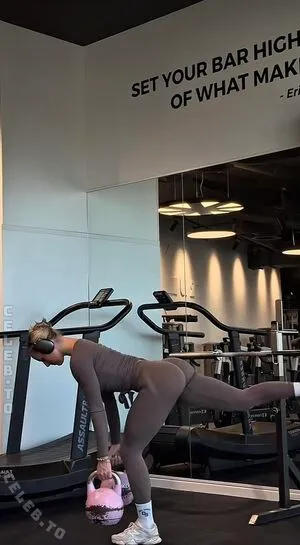 Fitmitdebbs OnlyFans Leaked Free Thumbnail Picture - #nljRvKF512