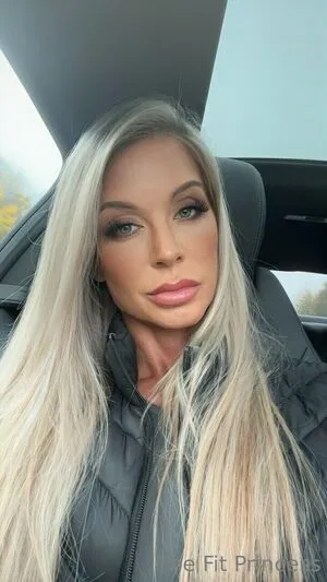 Fitmodelmum OnlyFans Leaked Free Thumbnail Picture - #TnanwUzcbl