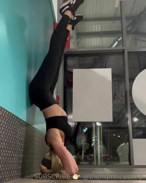 Fitmodelmum OnlyFans Leaked Free Thumbnail Picture - #gkVwcHMyrj