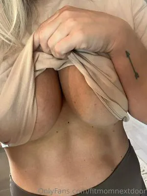 Fitmomnextdoor OnlyFans Leaked Free Thumbnail Picture - #aTsqqRKnYM