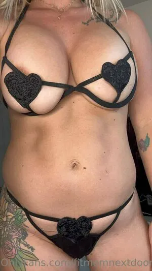 Fitmomnextdoor OnlyFans Leaked Free Thumbnail Picture - #zeIyAIrmEN