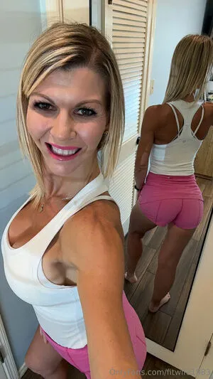 Fitwife1983 OnlyFans Leaked Free Thumbnail Picture - #UsqaACSK4g