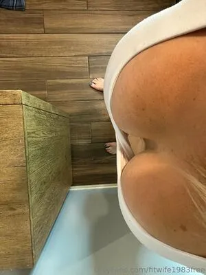 Fitwife1983free OnlyFans Leaked Free Thumbnail Picture - #k9t6ToOYDx