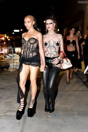 Fka Twigs OnlyFans Leaked Free Thumbnail Picture - #ALApKoTPhX