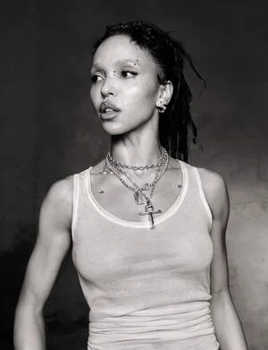 Fka Twigs OnlyFans Leaked Free Thumbnail Picture - #D4ubtyzevF