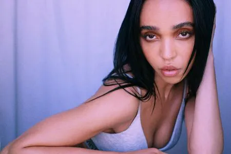 Fka Twigs OnlyFans Leaked Free Thumbnail Picture - #Mhhkgd8R1q