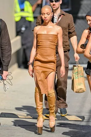 Fka Twigs OnlyFans Leaked Free Thumbnail Picture - #WTOxF47in3