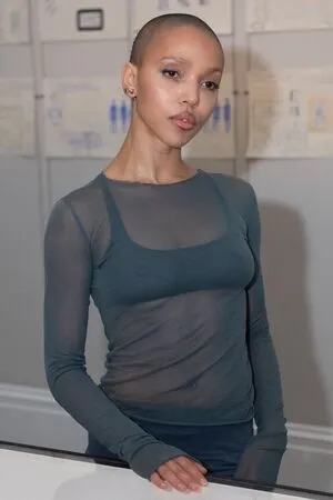 Fka Twigs OnlyFans Leaked Free Thumbnail Picture - #i6HerTb9F5