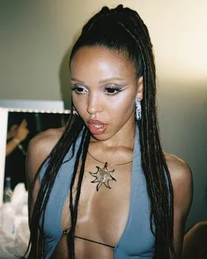 Fka Twigs OnlyFans Leaked Free Thumbnail Picture - #jBL6v9pQq4