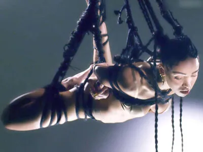Fka Twigs OnlyFans Leaked Free Thumbnail Picture - #uqzdBzxVDN