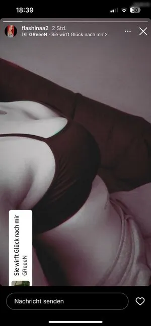 Flashinaa OnlyFans Leaked Free Thumbnail Picture - #1B18gNgYx7