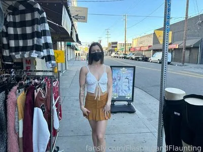 Flashingemma OnlyFans Leaked Free Thumbnail Picture - #0qbmHYARqJ