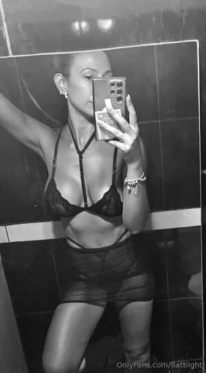 Flattiight OnlyFans Leaked Free Thumbnail Picture - #BGITx3thM6
