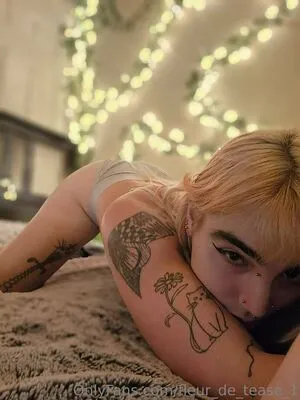 Fleur De Tease OnlyFans Leaked Free Thumbnail Picture - #INatEhSKFB