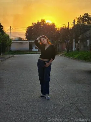 Fleurdelacourt OnlyFans Leaked Free Thumbnail Picture - #TLJleTTjXG