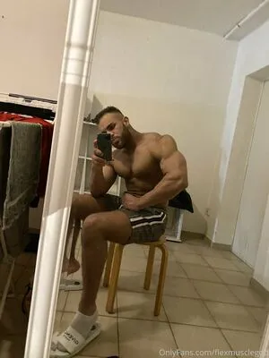Flexmusclegod OnlyFans Leaked Free Thumbnail Picture - #9RWuRCx9G8