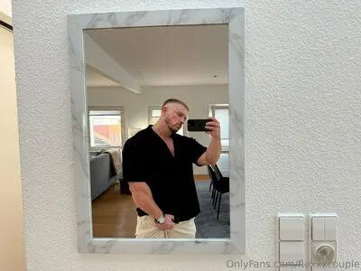 Flexxxcouple OnlyFans Leaked Free Thumbnail Picture - #BmZTmyOp4e