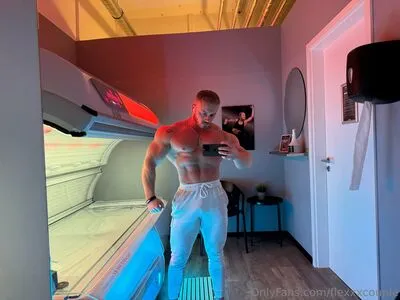 Flexxxcouple OnlyFans Leaked Free Thumbnail Picture - #RBEu4ttYB6