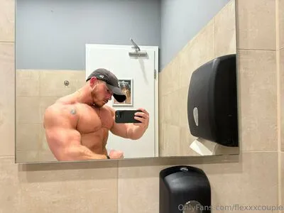 Flexxxcouple OnlyFans Leaked Free Thumbnail Picture - #cqyze0kfNp