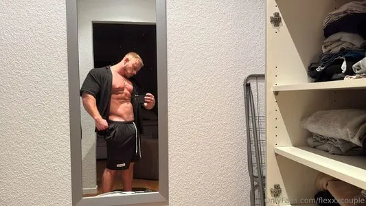 Flexxxcouple OnlyFans Leaked Free Thumbnail Picture - #nKrVE8z29k