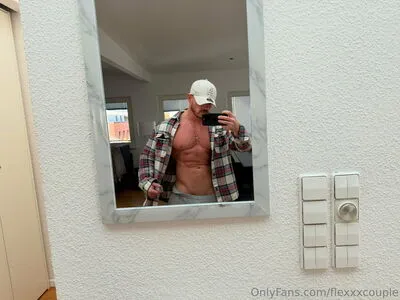 Flexxxcouple OnlyFans Leaked Free Thumbnail Picture - #uWaw9AXsCs
