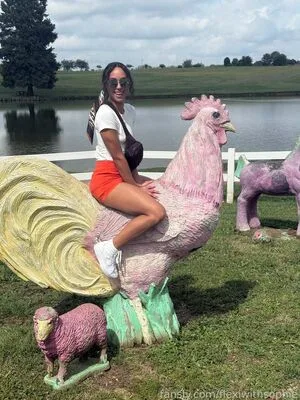 Flexy Sophie OnlyFans Leaked Free Thumbnail Picture - #lXw4WUSX72