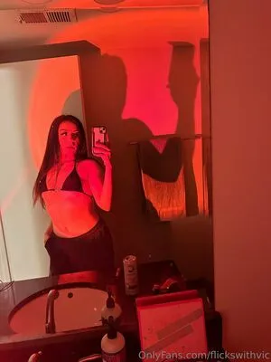 Flickswithvic OnlyFans Leaked Free Thumbnail Picture - #RgEKU3dOPS