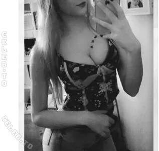 Flikabelle OnlyFans Leaked Free Thumbnail Picture - #t5UEYqIfjX