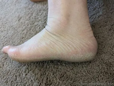 Flirtyf33t94 OnlyFans Leaked Free Thumbnail Picture - #5IkfBpDy0l