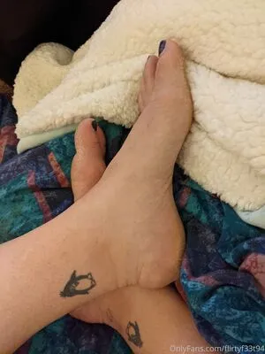 Flirtyf33t94 OnlyFans Leaked Free Thumbnail Picture - #E7u9YEzB7g