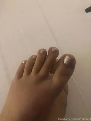 flirtyfeet1 OnlyFans Leaked Free Thumbnail Picture - #pHiENTQfWw