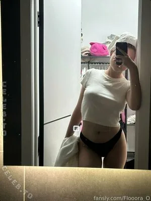 Flooora O OnlyFans Leaked Free Thumbnail Picture - #HyTKcyXC7y