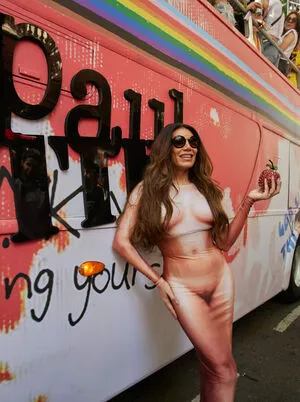 Flor De La V OnlyFans Leaked Free Thumbnail Picture - #T7YXucGPYY