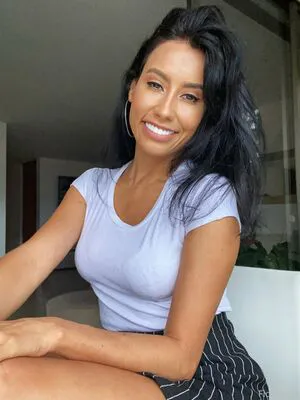 Flora Bella OnlyFans Leaked Free Thumbnail Picture - #mDtu82p82c