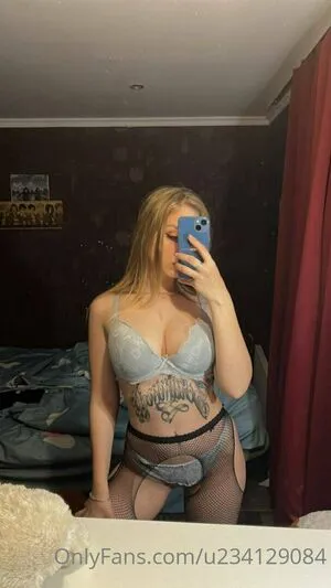 Flora Belll OnlyFans Leaked Free Thumbnail Picture - #PFautZzBiD
