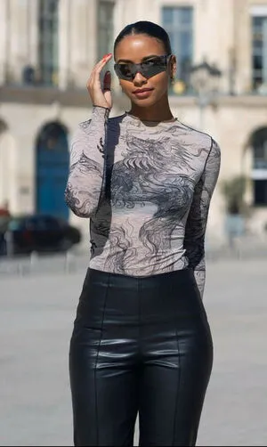 Flora Coquerel OnlyFans Leaked Free Thumbnail Picture - #fddQoqCDs4