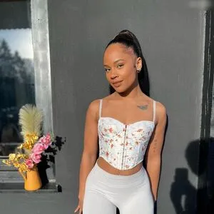 Flora Farrell OnlyFans Leaked Free Thumbnail Picture - #87gAYQeo37