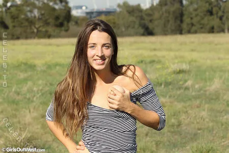 Flora OnlyFans Leaked Free Thumbnail Picture - #LR2pwTv9GB