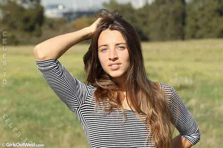 Flora OnlyFans Leaked Free Thumbnail Picture - #MINTACgyeC