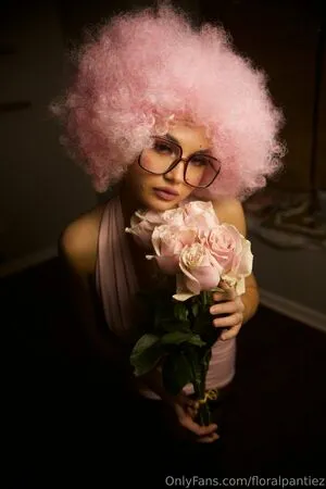 Floralpantiez OnlyFans Leaked Free Thumbnail Picture - #2xwkjE8XAn