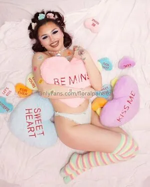 Floralpantiez OnlyFans Leaked Free Thumbnail Picture - #4nujzh3mUF